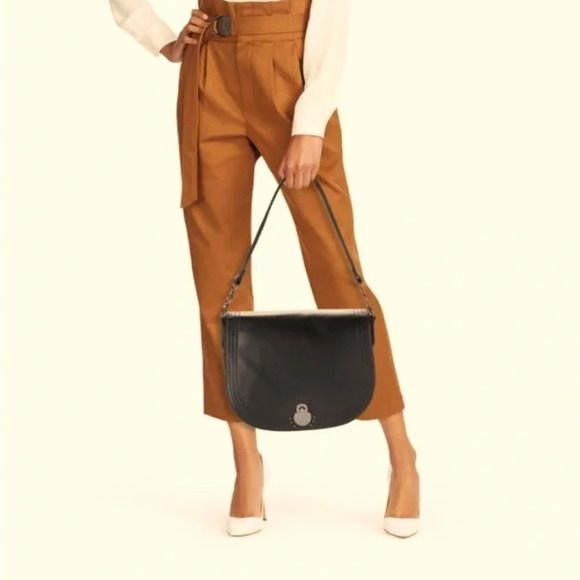 LONGCHAMP NWT Cavalcade Shoulder Bag, Large Size, Black Leather - Picture 1 of 8